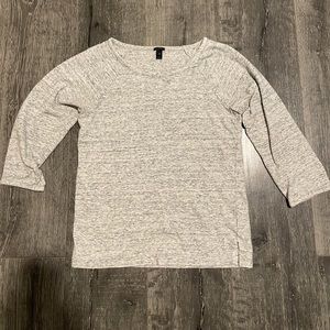 J Crew  Woman’s 3/4 Sleeve Knit Top ** Bin 3